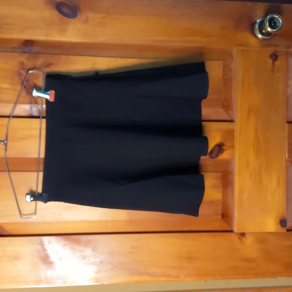 ASOS* size 6 a line black skirt - Picture 1 of 5